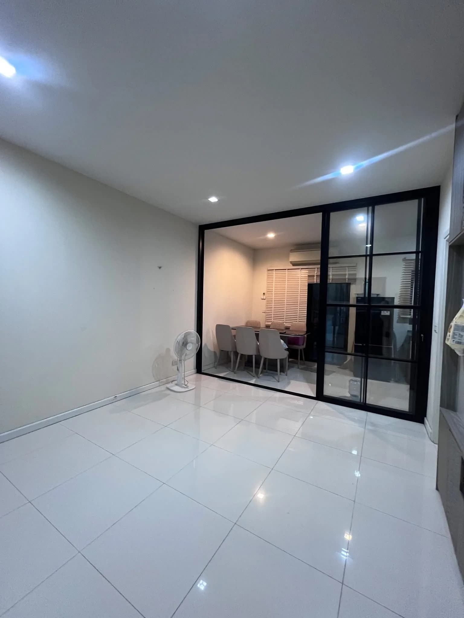 Eigen Premium Townhome รูปที่ 6