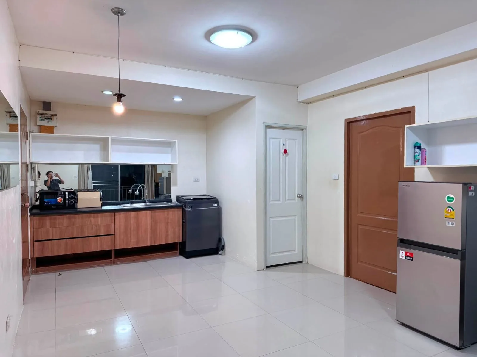 Latitude Condo รูปที่ 2
