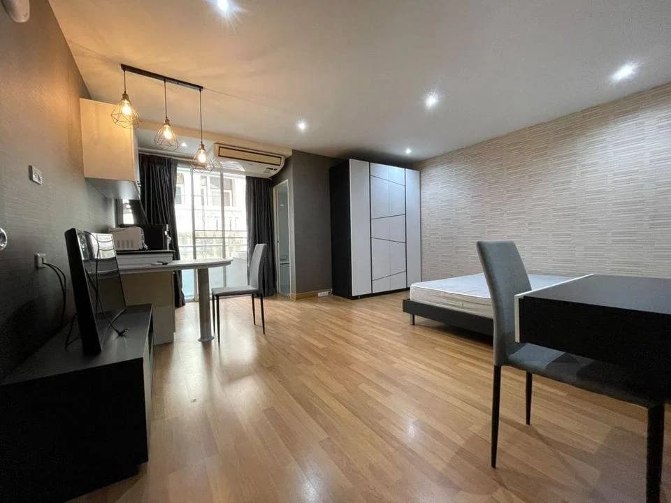 Suite Sukhumvit 39