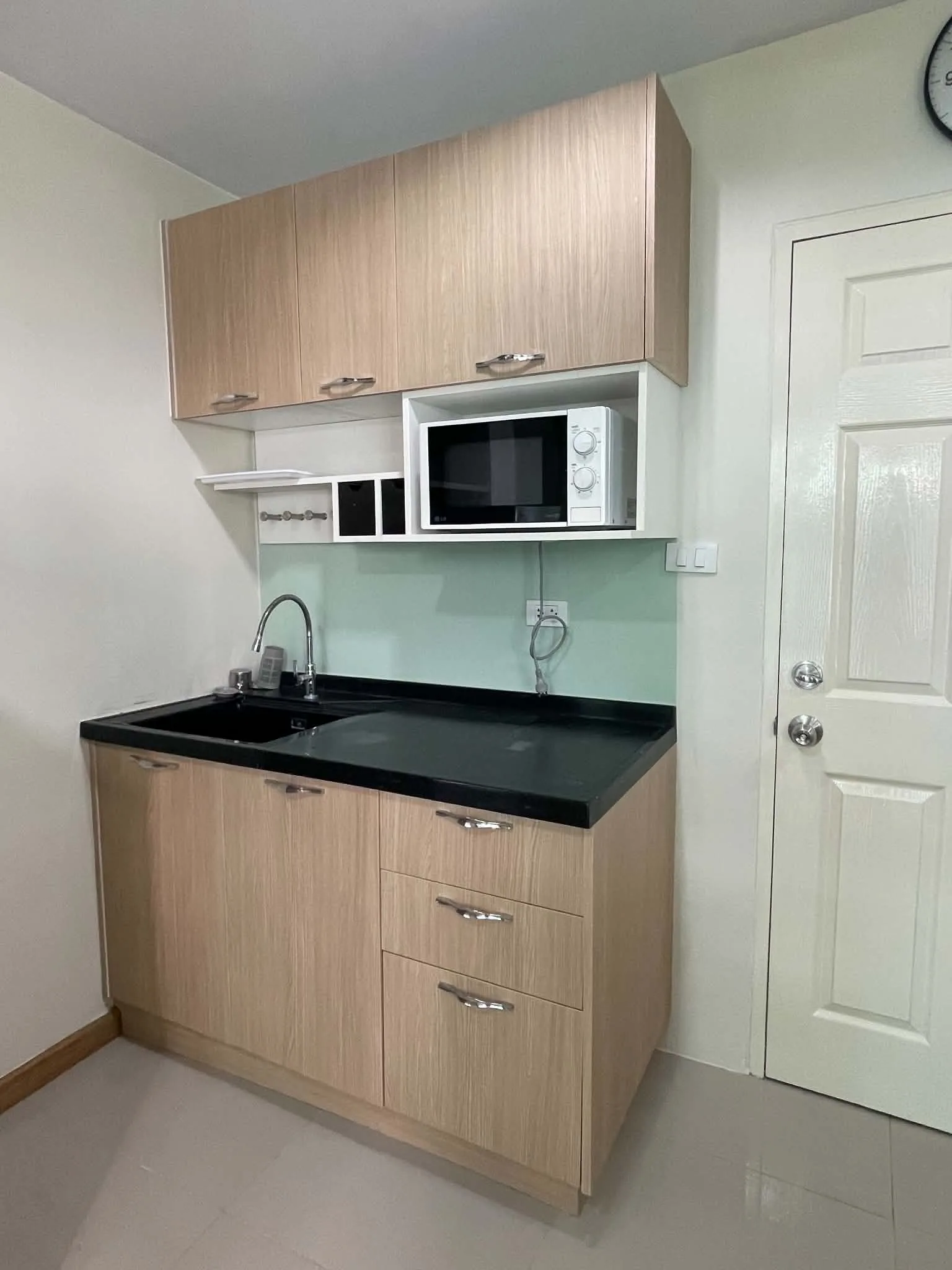 Anna Condominium Building A image 14