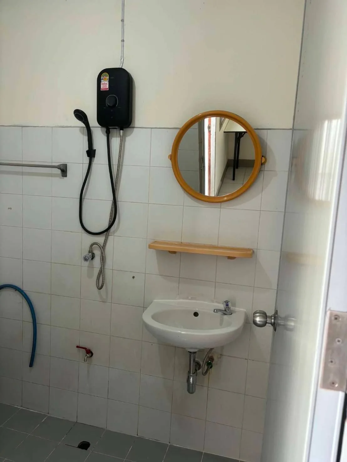 P.C.Condominium image 14