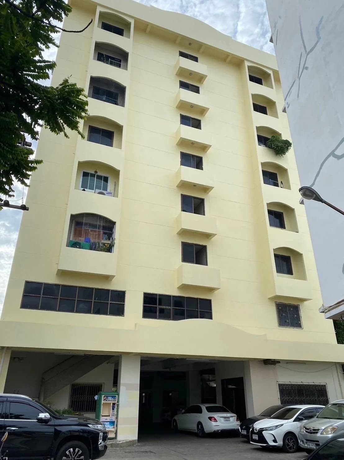 P.C.Condominium image 10