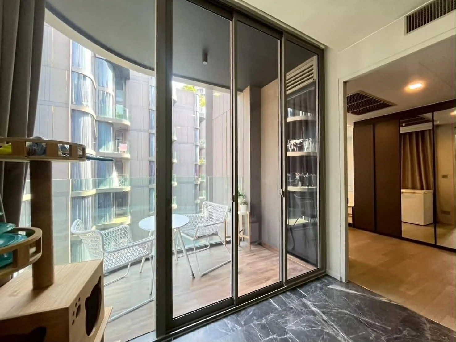 Ashton Residence Sukhumvit 41 รูปที่ 2