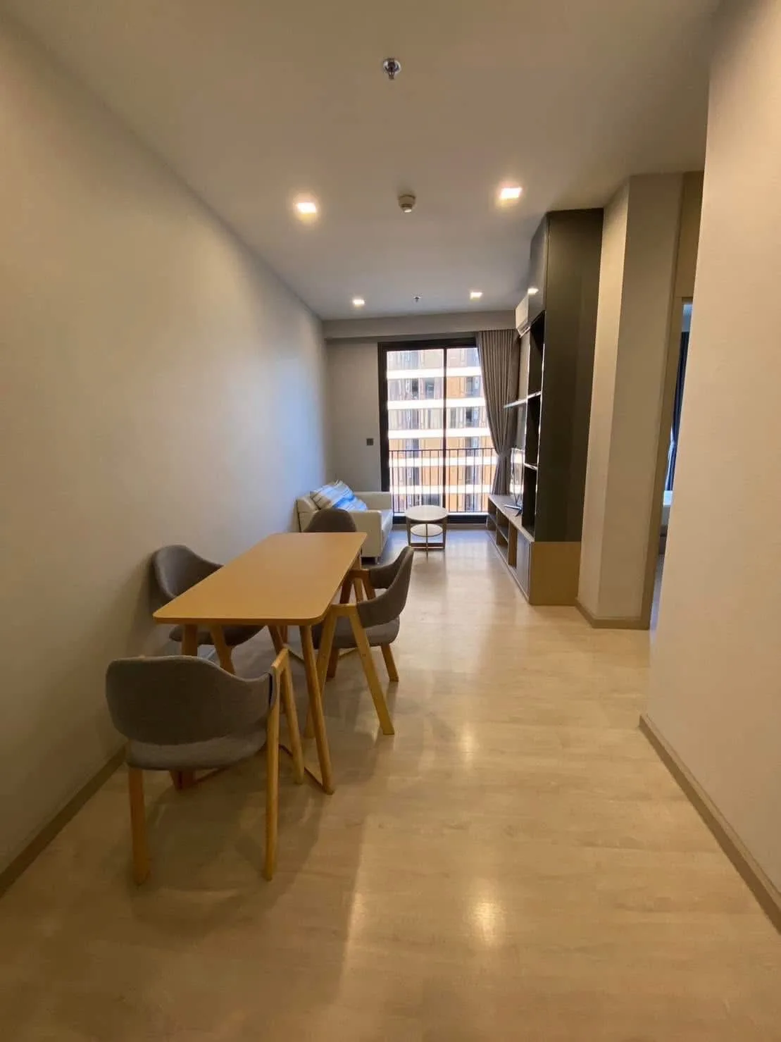 M Thonglor 10 รูปที่ 3