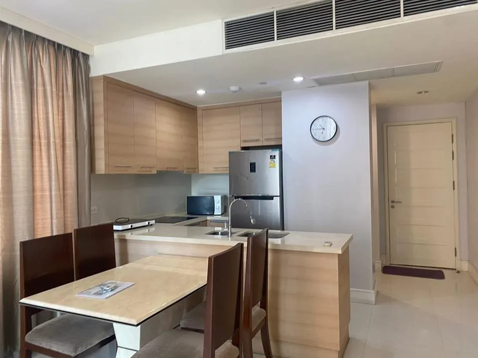 Aguston Sukhumvit 22