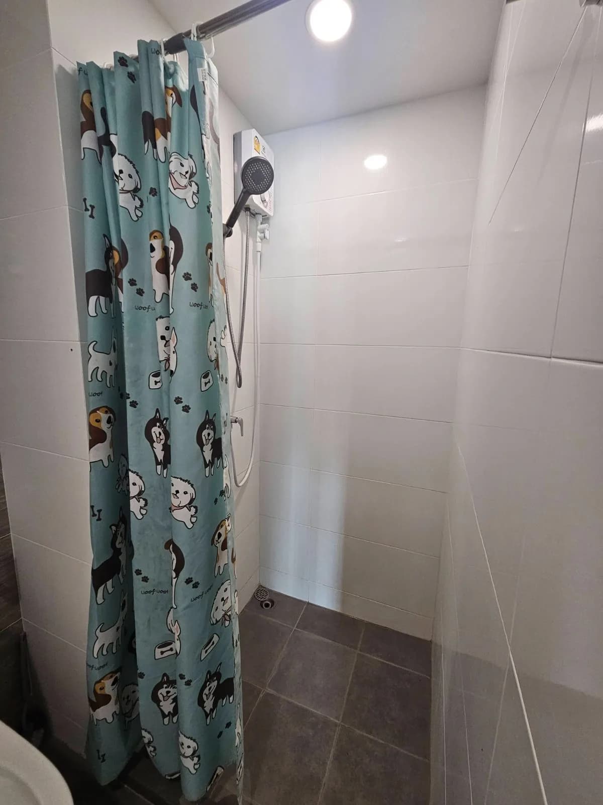 BROMPTON PET FRIENDLY SAMRONG STATION