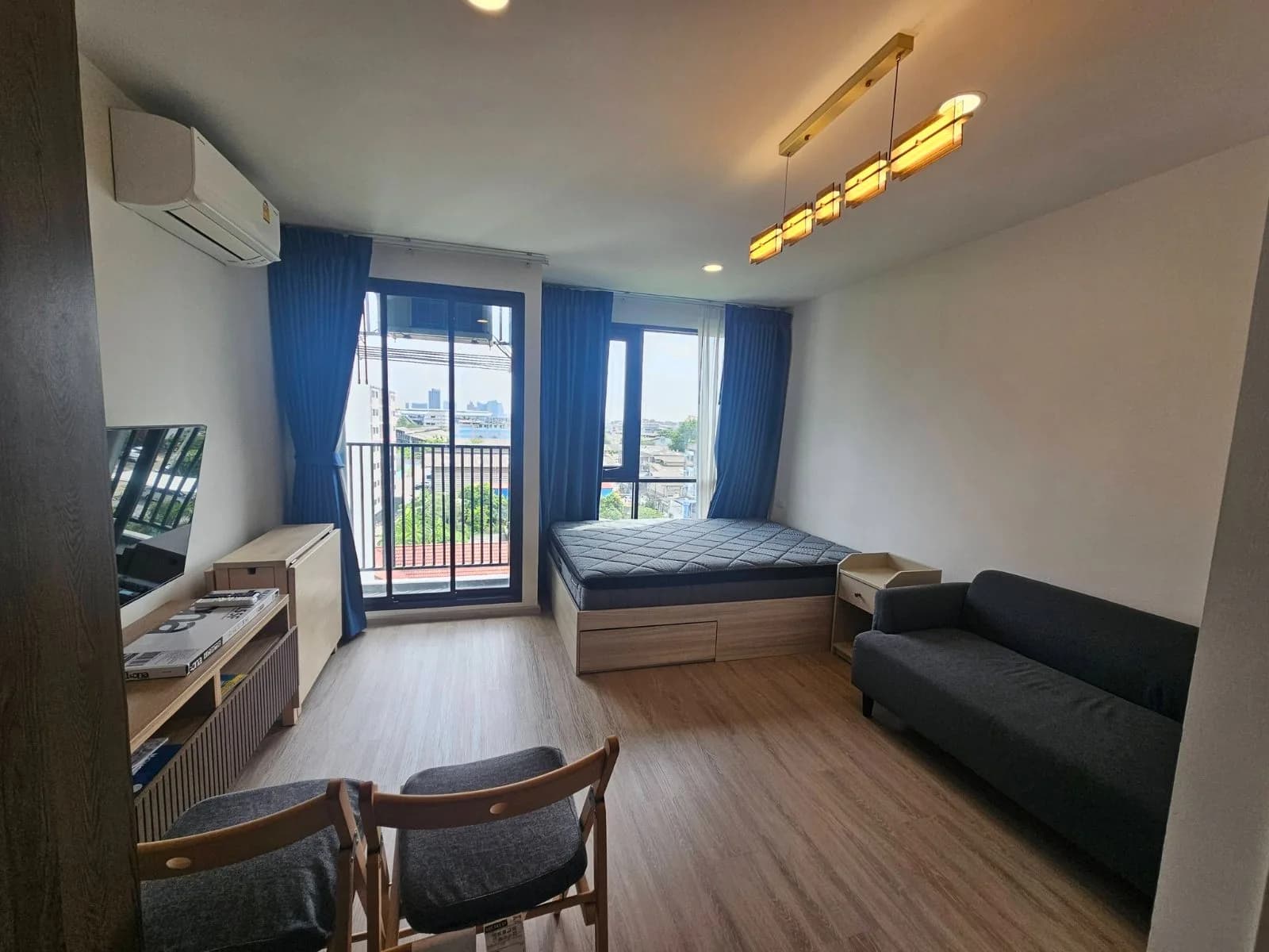 BROMPTON PET FRIENDLY SAMRONG STATION