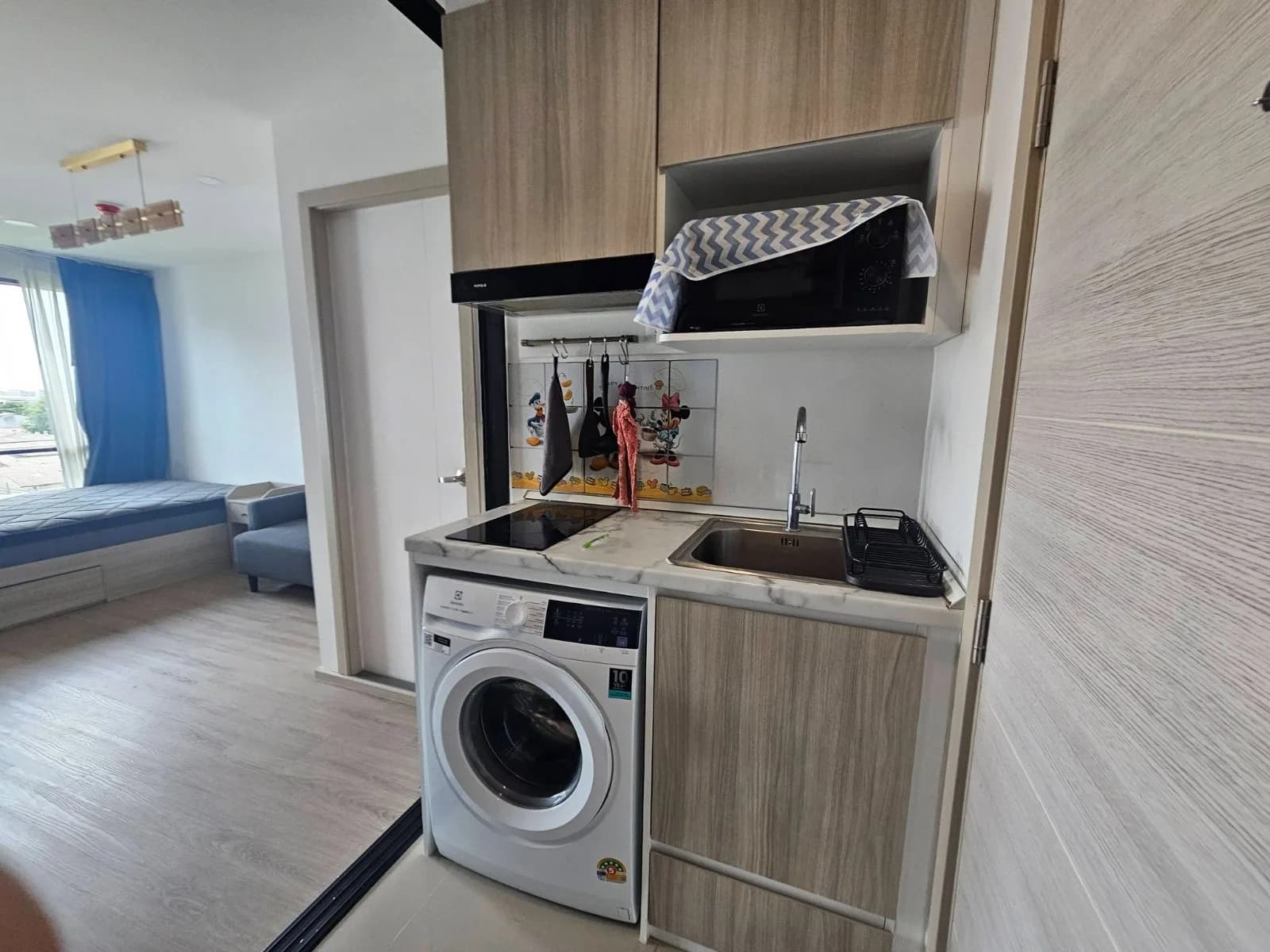 BROMPTON PET FRIENDLY SAMRONG STATION