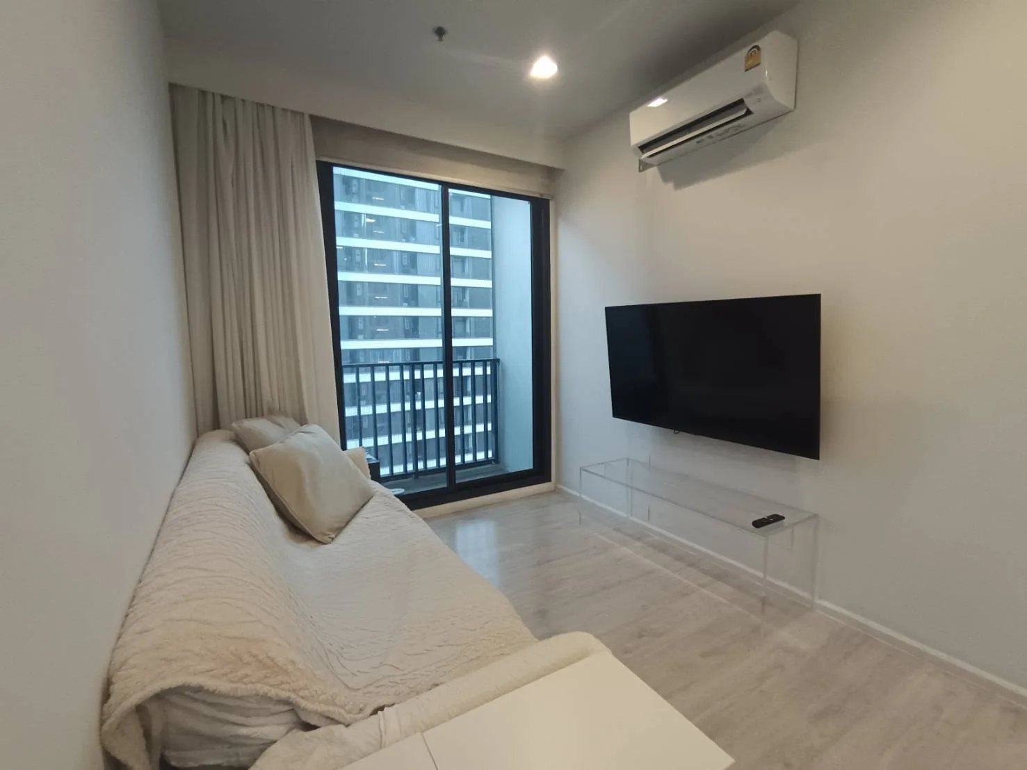 M Thonglor 10