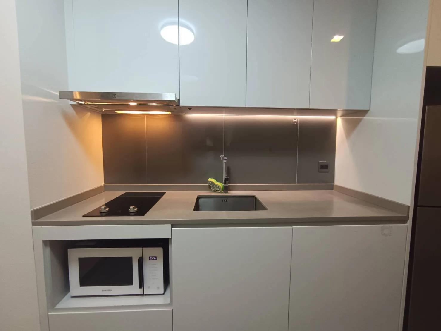 M Thonglor 10