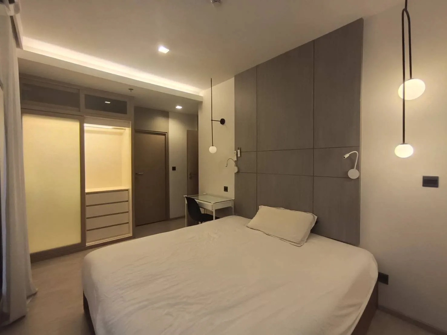 M Thonglor 10